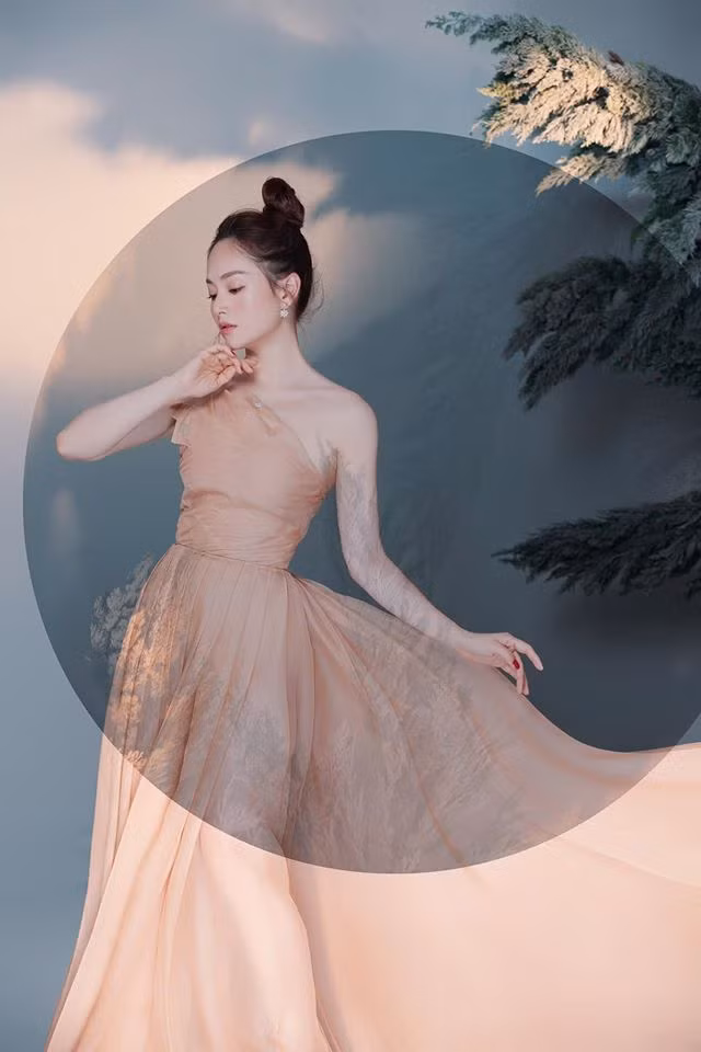 Với những người khá bận rộn như Lan Phương, thay vì duy trì các buổi tập đều đặn với gym hay yoga để đốt calo thì việc thực hiện Muay Thái với số buổi ít hơn, giúp tiết kiệm về thời gian mà hiệu quả tương đương. Đây là môn võ được các chuyên gia sức khỏe bình chọn top 1 về đốt calo.