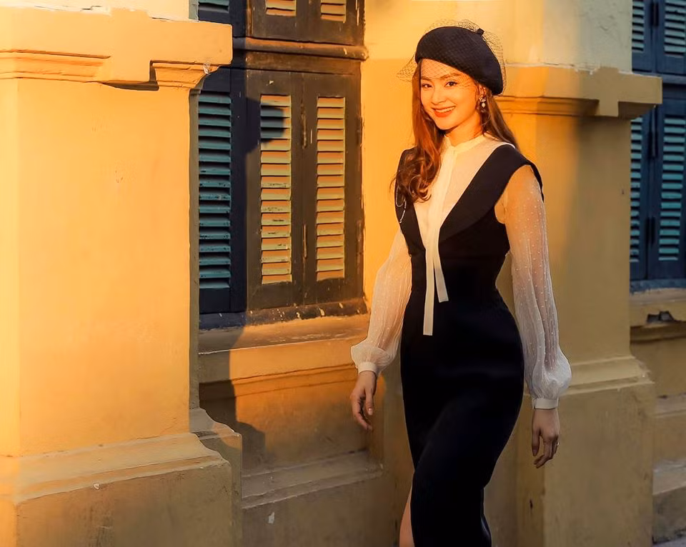 Vóc dáng săn chắc và nuột nà của Lan Phương khiến khán giả tò mò bí quyết làm đẹp của nữ diễn viên.