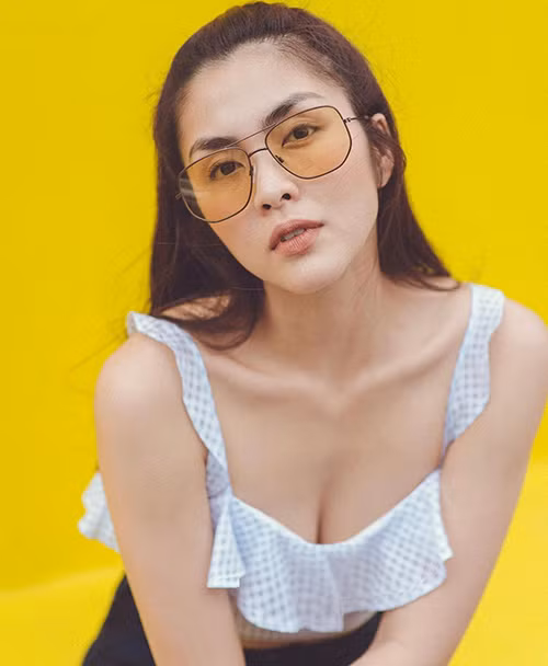 Trang phục sexy nhất của Tăng Thanh Hà là các mẫu đồ bơi, áo tắm liền mảnh.