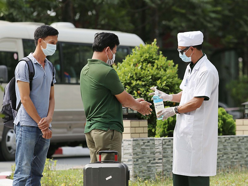Virus corona chung moi o VN: Nguoi dan “thuoc” 5 dieu nay phong benh