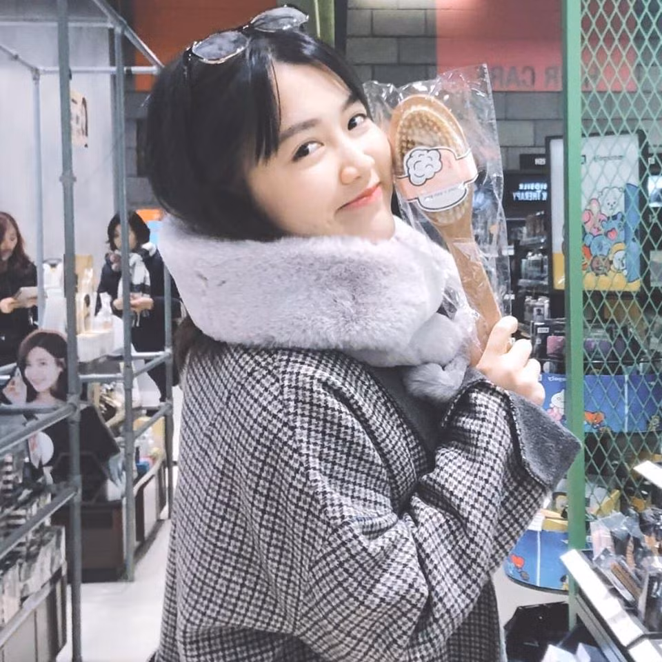 Cach ly Covid-19 voi DHS ve tu Han Quoc: “Nhan vien y te than thien, an o tien ich”