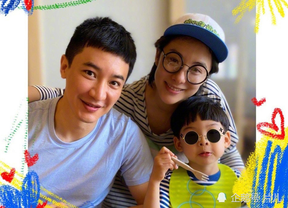 Tháng 12/2013, Lưu Tuyền tiết lộ đã kết hôn với tay chơi kèn clarinet nổi tiếng Vương Thao, sau đó, cậu con trai cả ra đời vào tháng 10 cùng năm. Ảnh: Internet.