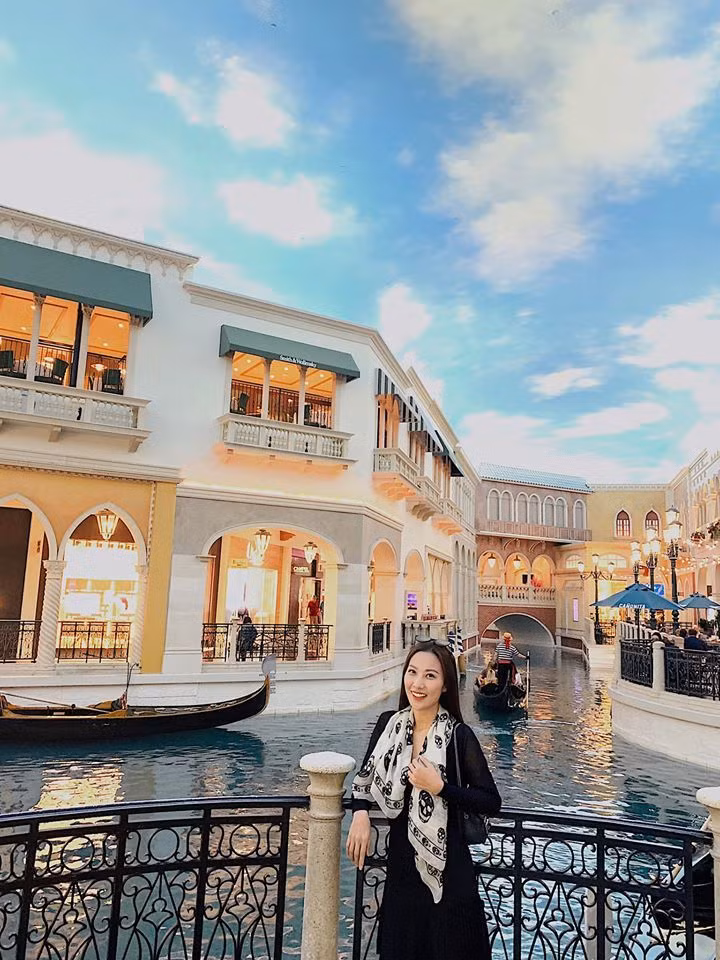 MC thoi tiet tren VTV hut trieu anh nhin voi anh doi thuong-Hinh-8