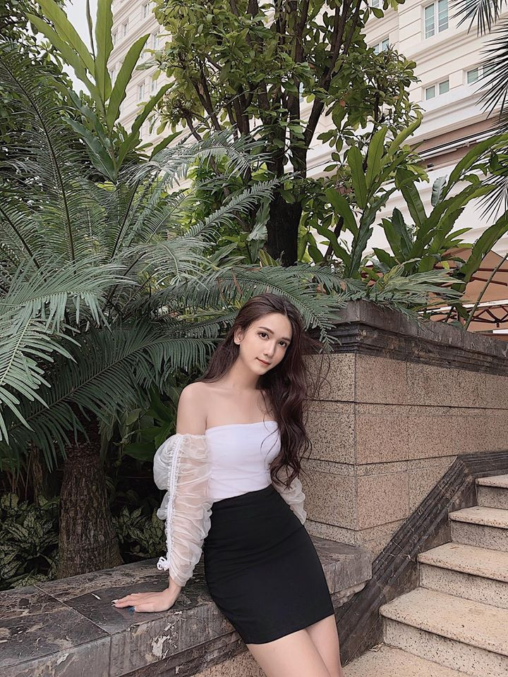 Người đẹp này còn dự định làm ngực và phẫu thuật chuyển giới trong năm nay để ước mơ trở thành con gái được trọn vẹn.