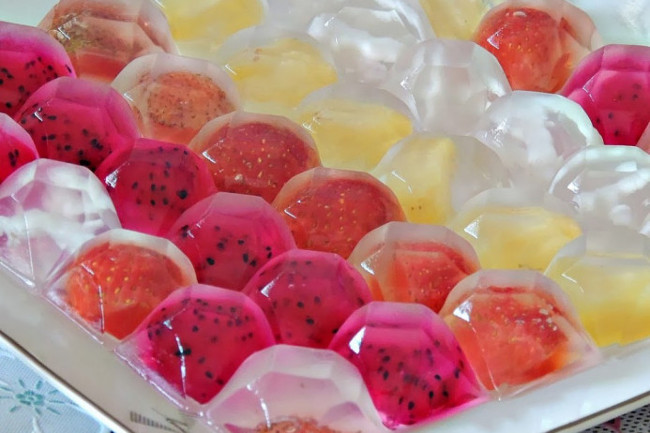 Cùng với khi bạn nếm thử, vị mát lạnh trên đầu lưỡi sẽ khiến bạn tự nhủ "tại sao không ăn món này sớm hơn".