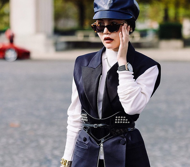 Cô thường xuyên xuất hiện tại các show thời trang quốc tế.