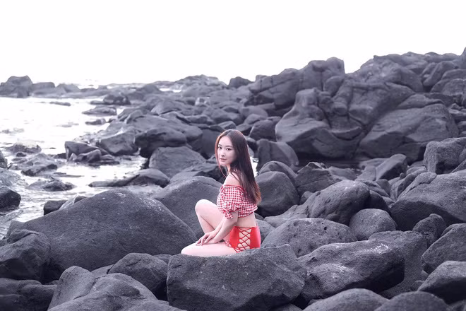 Trần Oánh đang là một trong những ngôi sao hot nhất xứ Cảng thơm. Mời độc giả theo dõi video "Minh Hằng chia sẻ về phong cách thời trang". Nguồn: VTC.