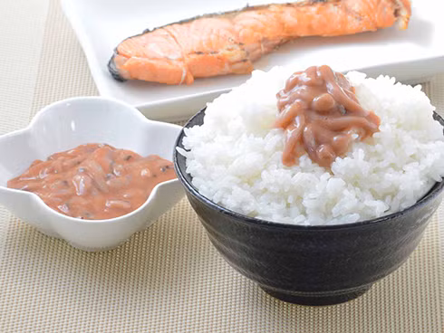 Shiokara chứa rất nhiều protein, vitamin và khoáng chất. Ngoài ra, shiokara cũng chứa rất ít calories và chất béo nên nó được coi là loại thực phẩm mang đến nhiều lợi ích tốt cho sức khỏe, đồng thời giảm bớt nguy cơ đau tim, đột quỵ, béo phì và cao huyết áp từ khi còn trẻ.