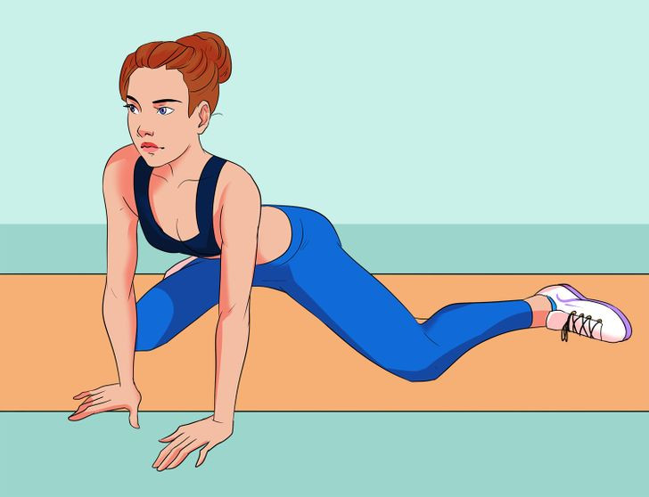 Kéo giãn tư thế con ếch: Động tác này giúp làm săn chắc cơ đùi trong và cơ bụng. Ngồi với tư thế hai chân tạo hình chữ W, hai bàn tay chống xuống phía trước mặt. Đẩy người về phía trước, nâng mông cao khỏi mặt thảm tạo tư thế con ếch. Giữ tư thế trong ít nhất 2 phút. Lặp lại động tác 5 lần.