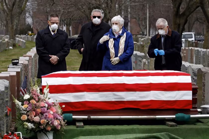 COVID-19: Benh nhan nguoi My goc Phi va goc Latinh se “di” som hon nguoi da trang