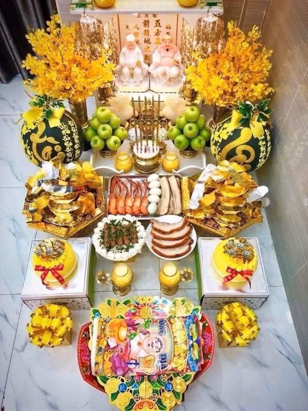 Chuan bi mam com cung Than Tai day du gom nhung gi?-Hinh-2