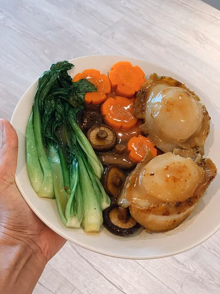 Bi quyet gi giup Thanh Hang so huu vong eo nho nhat showbiz Viet-Hinh-4