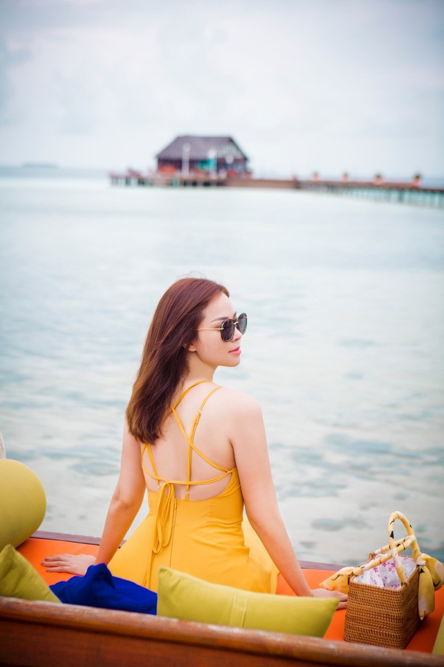 Đào Lan Phương ăn mặc gợi cảm và quyến rũ không thua kém bất cứ mỹ nhân showbiz nào.