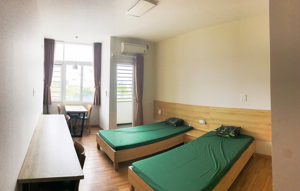 Hanh trinh mang hy vong den tre mo coi COVID-19 cua ong Truong Gia Binh-Hinh-4