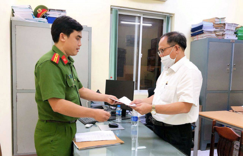 Đề nghị truy tố ông Tất Thành Cang: Trách nhiệm Công ty Quốc Cường Gia Lai? - Hình 2 De nghi truy to ong Tat Thanh Cang: Trach nhiem Cong ty Quoc Cuong Gia Lai?-Hinh-2