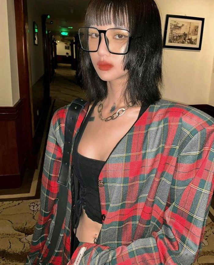 Ban gai Decao lan dau cong khai hinh anh bau bi, tiet lo phan ung ban trai-Hinh-4