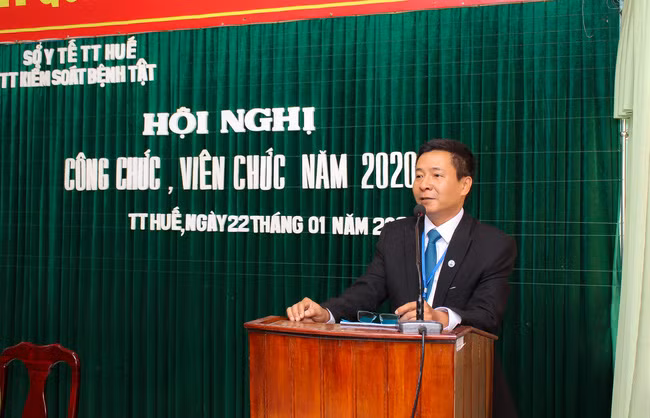 Theo luật sư Cường, bản chất của vụ việc ở CDC Thừa Thiên Huế và các nơi khác mà cơ quan chức năng đã khởi tố là các đối tượng đã không tuân thủ quy định của Luật đấu thầu khi lựa chọn nhà thầu, xác định không đúng giá trị của các loại hàng hóa khi mua bằng tiền từ ngân sách nhà nước. Thậm chí, các đối tượng đã cấu kết với nhau vi phạm quy định về đấu thầu, bán cho nhà nước sản phẩm kém chất lượng với giá cao ngất ngưỡng, gấp nhiều lần giá thị trường. 