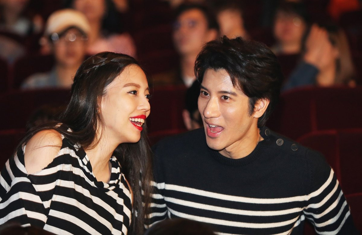 Vương Lực Hoành hoàn tất thủ tục ly hôn Vuong Luc Hoanh hoan tat thu tuc ly hon