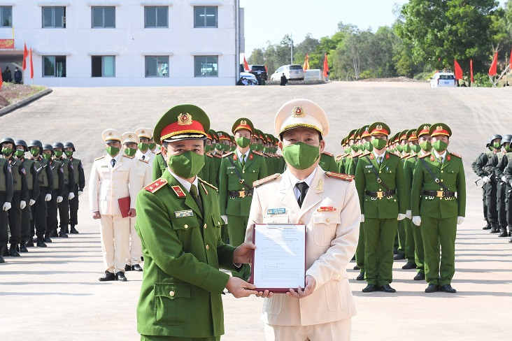 Bo Cong an thanh lap Trung tam huan luyen quoc gia ve phong, chong khung bo-Hinh-3