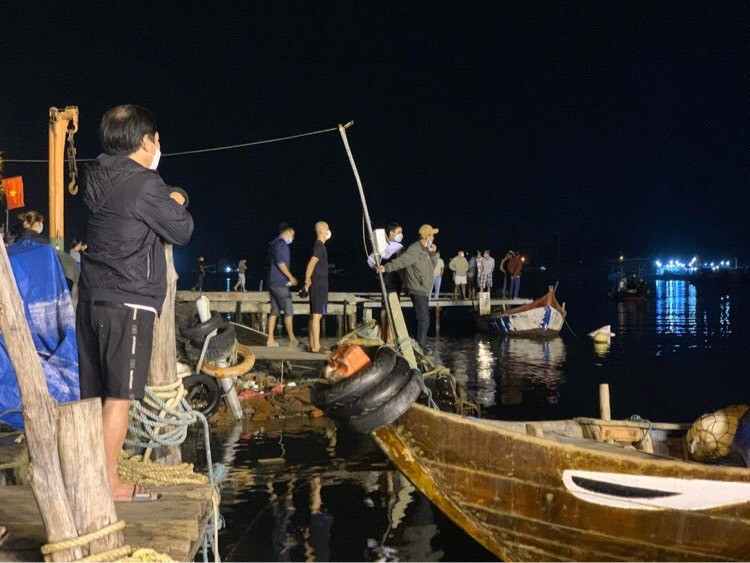 Tại đây, Viên đã nảy sinh ý định giết con gái ruột mình đang ở nhà mẹ vợ. Sau đó, Viên bồng bé đi từ nhà vợ mình xuống bến đò Tam Hải rồi ra cầu ông Hiển ném bé xuống sông. Sau khi gây án, Viên không cứu con gái mà rời khỏi hiện trường, về lại nhà báo cho mẹ rồi đến công an đầu thú. 