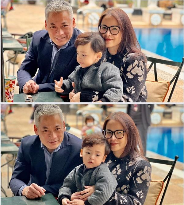 Bố mẹ Á hậu Tú Anh đăng tải khoảnh khắc bên cháu ngoại cùng lời thông báo: "Hết Tết".