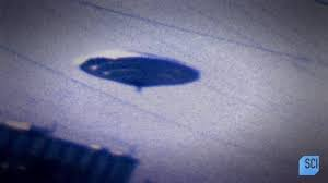 Vào tháng 8/2020, Lầu Năm Góc đã thành lập lực lượng đặc nhiệm để điều tra UFO, thúc đẩy bởi Văn phòng Tình báo Hải quân. Trước đó, Chương trình Nhận dạng Mối đe dọa Hàng không Vũ trụ Tiên tiến (AATIP) đã điều tra các vụ vật thể bay không xác định từ năm 2007