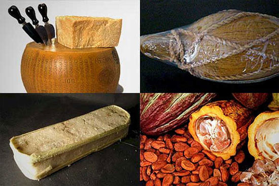 7. Tiền ăn được: Muối, cacao, nghệ bọc trong xơ dừa và pho mát Parma từng được sử dụng làm tiền tệ ở nhiều nơi.