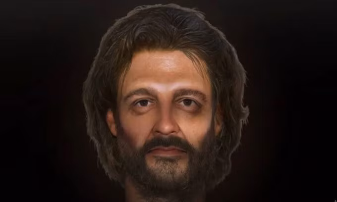 Cuộc khai quật tại làng Fenstanton, hạt Cambridgeshire, vào năm 2017 đã phát hiện ngôi mộ và bộ hài cốt của người đàn ông với chiếc đinh dài 5cm xuyên qua gót chân. Người đàn ông cao khoảng 170cm và ngoài 30 tuổi khi qua đời, với thời điểm tử vong ước tính từ năm 130 đến 337. Quá trình phục dựng dựa trên ADN và thông tin pháp y cho thấy ông có tóc và mắt màu nâu. (Ảnh: livescience)