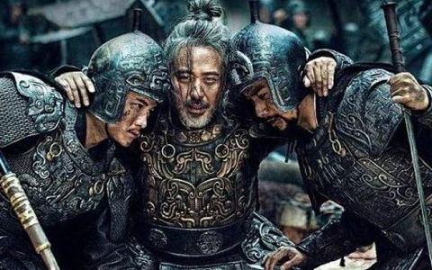 Tư Mã Hoán qua đời sớm vì bệnh và được chôn cất trong lăng mộ sang trọng cùng người "vợ" được "kết hôn" sau khi chết theo lệnh của Tư Mã Duệ.