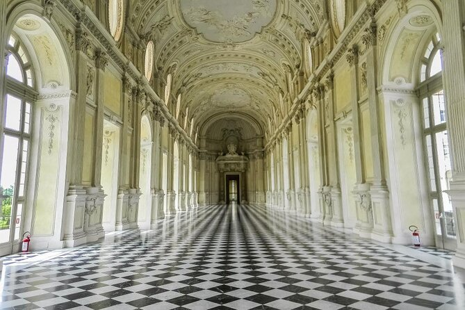4. Cung điện Venaria ở Italy: Di sản Thế giới được UNESCO công nhận, rộng 80.000m², có kiến trúc Baroque với nhiều phòng trưng bày độc đáo. (Ảnh: Viator)
