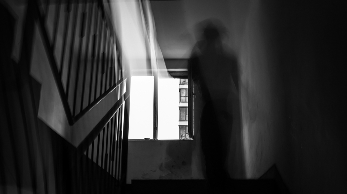 Sóng hạ âm có thể chính là lời giải cho những trải nghiệm siêu nhiên, mang đến một góc nhìn khoa học mới về các hiện tượng bí ẩn trong cuộc sống. (Ảnh: Science)