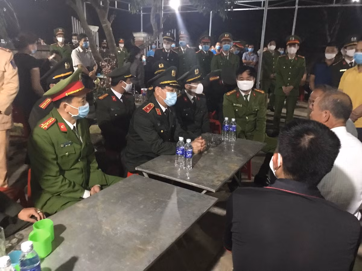 Thuong uy cong an hy sinh: Uoc mo duoc lam canh sat tran ap toi pham tu nho-Hinh-2