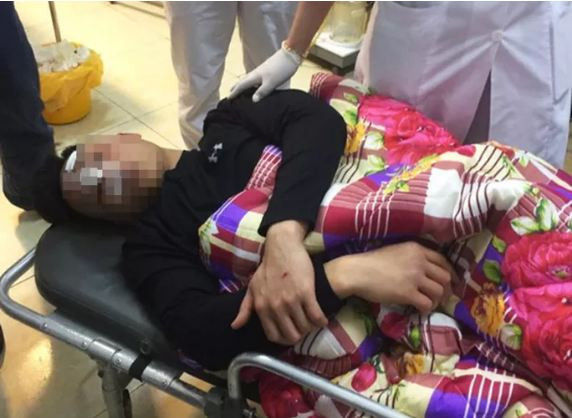 Tam giu 5 ke hanh hung gay song mui bac si tai trung tam y te o Hai Duong