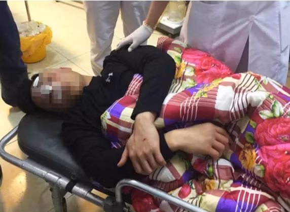 Tam giu 5 ke hanh hung gay song mui bac si tai trung tam y te o Hai Duong