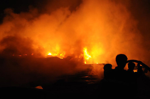 Tan mat ke thu ac phong hoa giet gia dinh vo