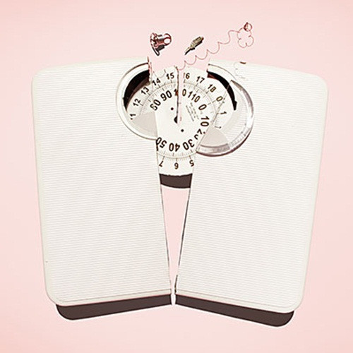 Béo phì. Cân nặng có thể ảnh hưởng đến việc sản xuất hormone và gây trở ngại cho việc thụ thai. Những phụ nữ ở độ tuổi 18 bị béo phì có khả năng phát triển hội chứng buồng trứng đa nang, liên quan đến vấn đề vô sinh.