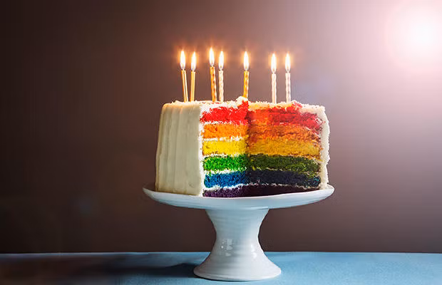 Thức ăn có đường nguy hiểm với loại 2. Những người bị tiểu đường tuýp 2 thường có thể ăn bất cứ cái gì họ muốn nếu chúng phù hợp với lượng insulin trong khi tuyp 2 phải kiêng đồ ăn có đường. Loại 1 không liên quan đến lối sống hoặc cân nặng nhưng loại 2 thì ngược lại.