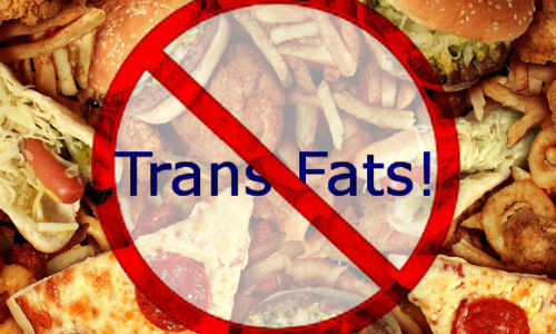 Hydro hóa dầu và Trans Fat. Không phải tất cả các chất béo đều có hại cho con bạn, nhưng chất béo trans có thể là kẻ giết người hàng loạt. Các nhà sản xuất dùng Trans Fat để kéo dài tuổi thọ của thực phẩm.