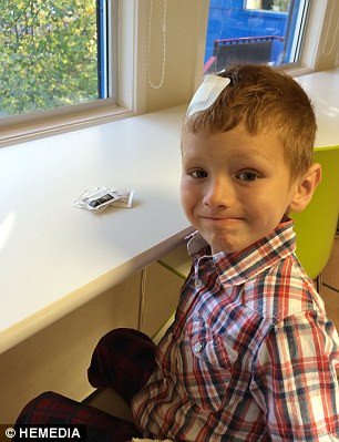 Một cậu bé 6 tuổi người Anh đã được chẩn đoán mắc một loại ung thư hiếm gặp nhất thế giới. Khối u có tên leptomeningeal oligodendrial (một dạng của u tế bào thần kinh đệm) cho đến nay chỉ tìm thấy ở 9 người lớn trên thế giới và chưa từng xảy ra ở một đứa trẻ nào.