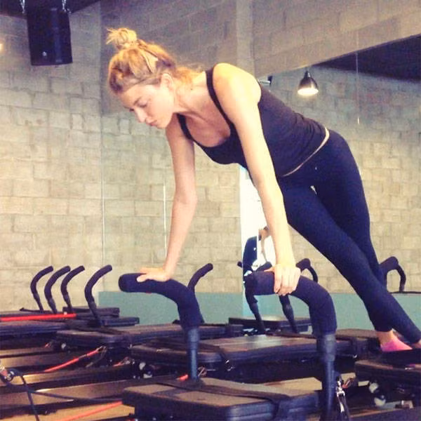 Martha Hunt chia sẻ, bài tập với máy Megaformer là bài tập yêu thích nhất của cô và rất có tác dụng với vòng 3. Một lớp tập Magaformer của Martha Hunt thường kéo dài 15 phút và sau một thời gian ngắn tập luyện, vòng 3 đã cải thiện rất đáng kể.