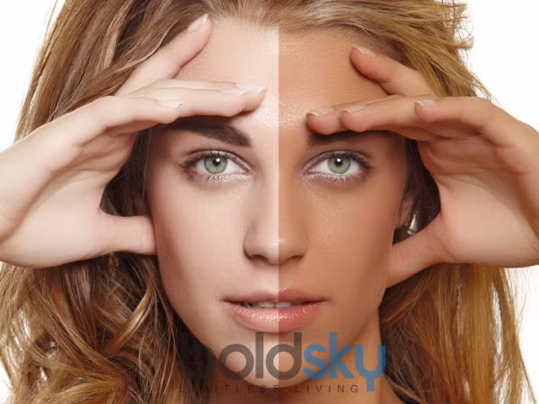 Động tác xoa bóp sẽ giúp lưu thông máu tốt hơn, từ đó giúp da mặt được hồng hào. Tuy nhiên, phải massage nhẹ nhàng để không làm tổn thương lớp trên cùng của da.