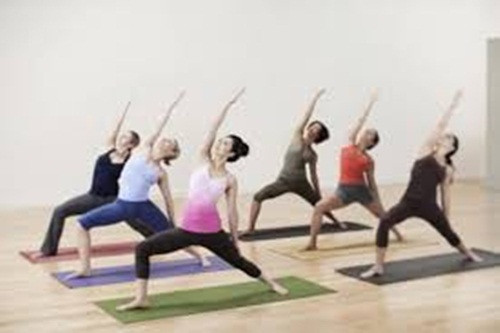 Dưới đây là một số bài tập bệnh nhân ung thư có thể thử vì những lợi ích đã được chứng minh, làm giảm căng thẳng đến 40-50% trong quá trình điều trị.