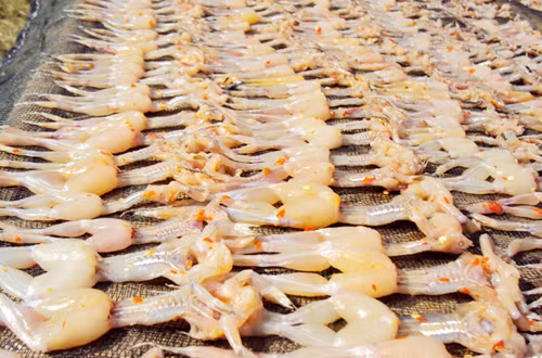 Thịt nhái vốn được biết đến là một món đặc sản ngon được nhiều người ưa thích. Không chỉ vậy, bạn còn có thể chế biến thành rất nhiều bài thuốc từ thịt nhái để chữa bệnh hiệu quả.