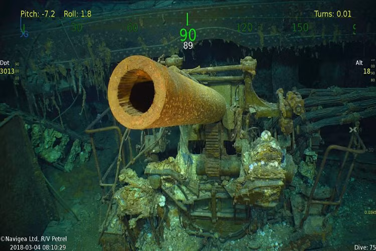 Theo Sputnik đưa tin, hôm 6/3 vừa qua nhóm tìm kiếm Paul Allen đã tìm thấy một phần còn lại của tàu sân bay Mỹ USS Lexington (CV-2) ở độ sâu khoảng 3 km ở biển San hô, cách bờ biển phía Đông nước Australia khoảng 800 km. Nguồn ảnh: Stars and Stripes.