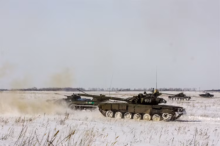 Theo Bộ Quốc phòng Nga, các đơn vị bộ binh cơ giới thuộc vùng Voronezh, Quân khu phía Tây Nga vừa có đợt diễn tập chiến thuật trung tuần tháng 3 vừa qua nhằm kiểm tra sẵn sàng chiến đấu của lực lượng này. Nguồn ảnh: Bộ Quốc phòng Nga.