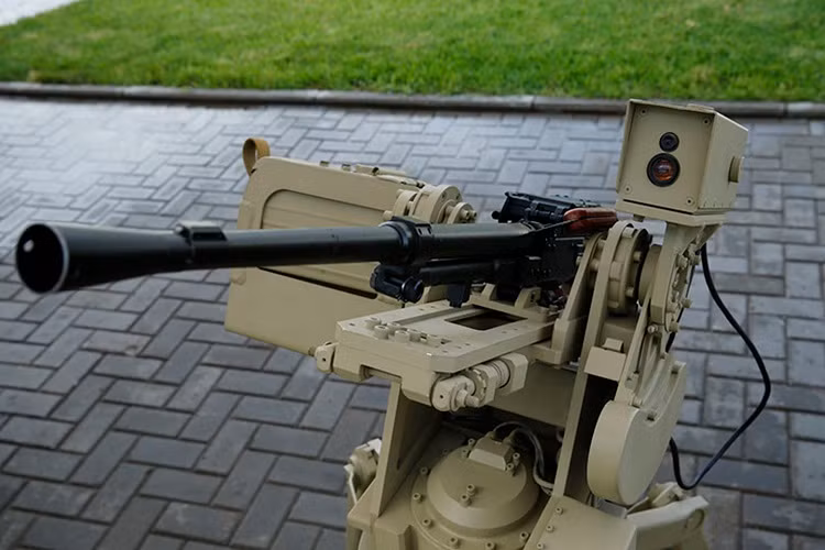 Cận cảnh tổ hợp vũ khí điều khiển tự động PPDU với súng máy 7.63mm Nguồn ảnh: Kalashnikov.
