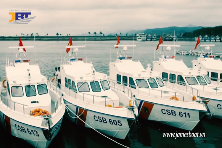 Tàu tuần tra cao tốc MS-50S là một trong nhiều mẫu tàu tuần tra cỡ nhỏ được Cảnh sát Biển Việt Nam đưa vào trang bị trong những năm trở lại gần đây. Các tàu này đều được thiết kế dành cho mục đích tuần tra, cứu hộ và thực thi các nhiệm vụ an ninh quốc phòng vùng ven biển. Nguồn ảnh: James Boat.