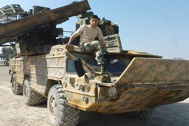 Và theo nhận định của các chuyên gia quân sự, Jaysh al-Islam không thể sử dụng 9K33 OSA một cách toàn diện và số lần họ có thể kích hoạt tổ hợp tên lửa này chỉ đếm trên đầu ngón tay. Điều này sẽ không ngăn được bước tiến của Quân đội Syria tại Đông Ghouta. Nguồn ảnh: Oryx Blog