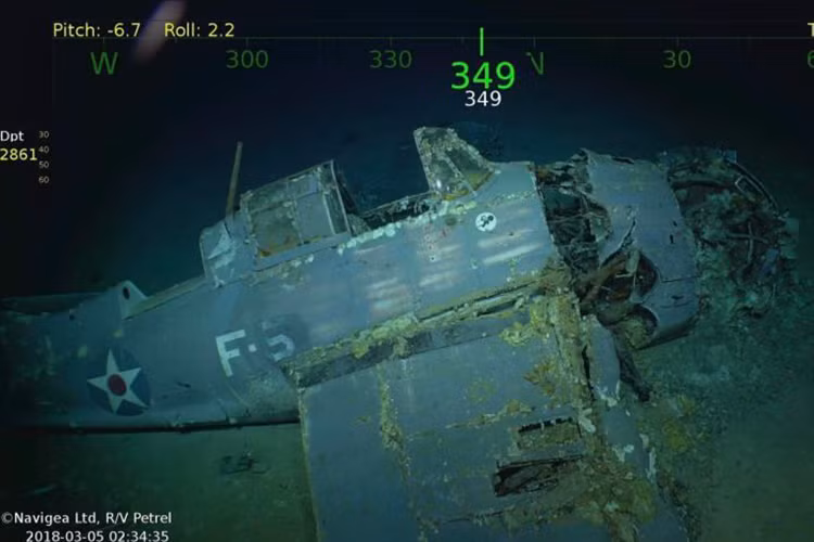 Ngay sau phát hiện của Paul Allen, Hải quân Mỹ cũng lên tiếng xác nhận vị trí tàu USS Lexington được tìm thấy. Một chiếc tiêm kích trên hạm Grumman F4F Wildcat nằm gần vị trí phát hiện ra tàu sân bay Mỹ. Nguồn ảnh: Stars and Stripes.