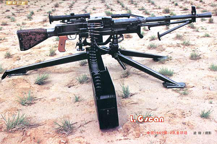 Type 67 có tốc độ bắn nhanh hơn hẳn người tiện nhiệm khoảng 650-700 viên/phút chỉ vào tầm 550 viên/phút, do có thiết kế gọn nhẹ quá trình triển khai và sử dụng Type 67 cũng nhanh hơn Type 57. Nguồn ảnh: zgjunshi.com.